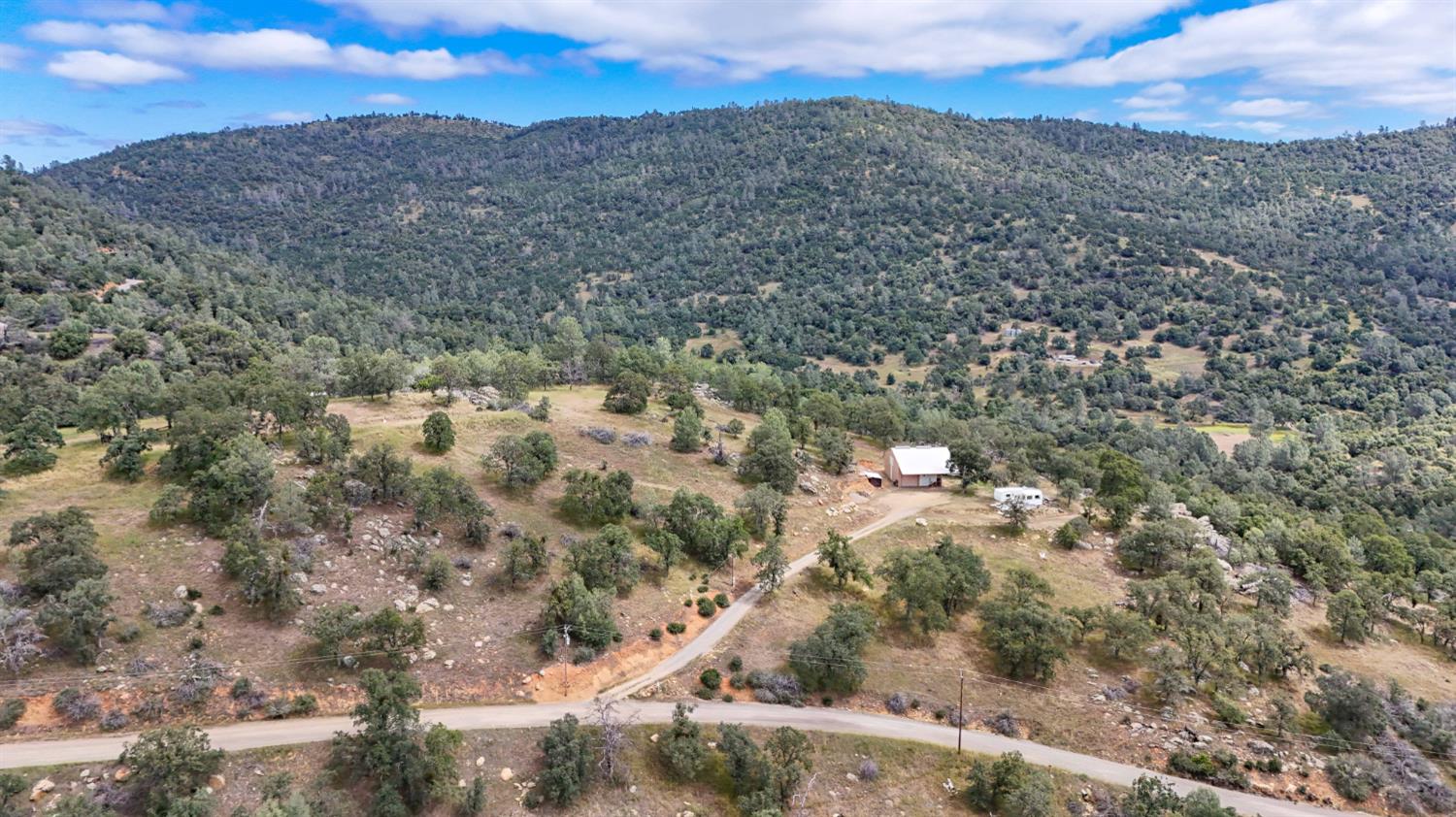 5616 Gold Creek Ln, Mariposa, CA 95338