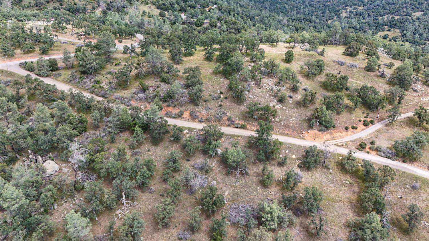 5616 Gold Creek Ln, Mariposa, CA 95338