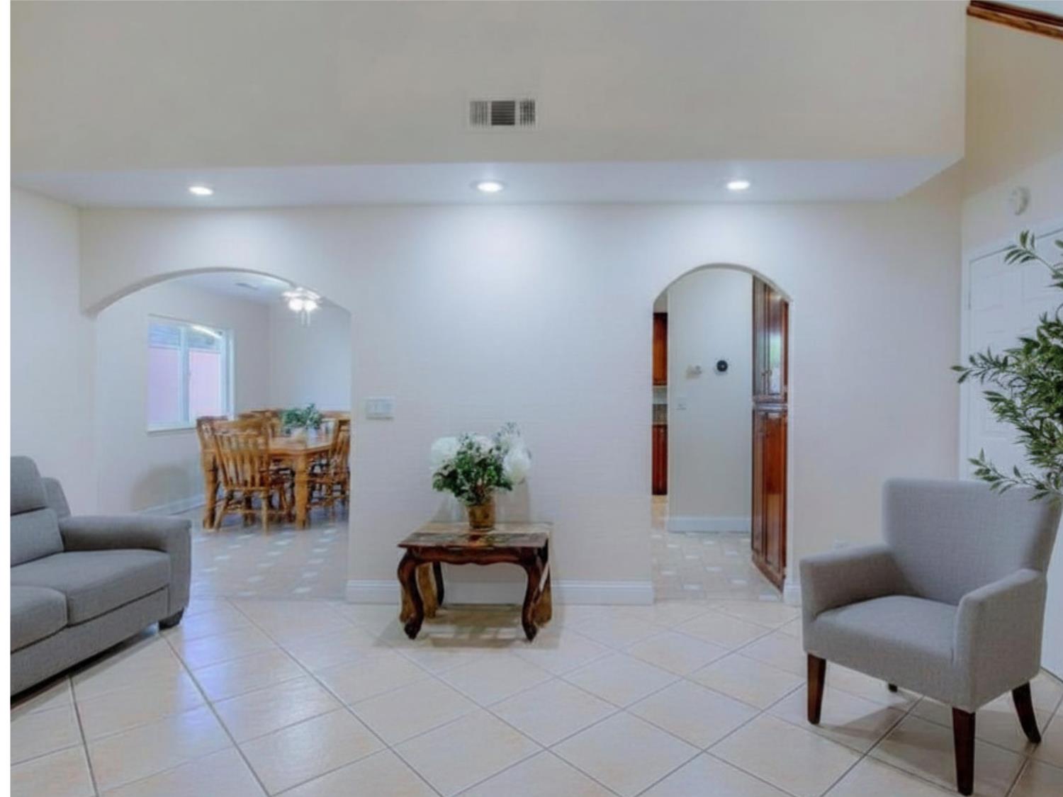 3151 Andre Ln, Turlock, CA 95382