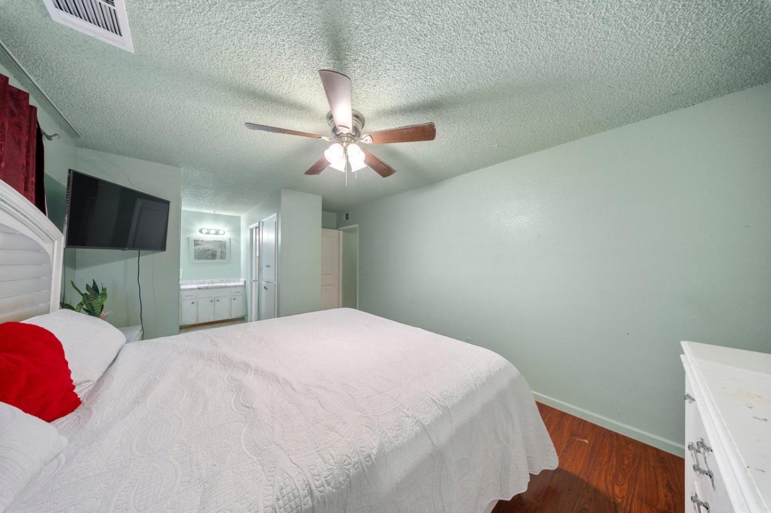3140 Kellogg Ave, Turlock, CA 95382