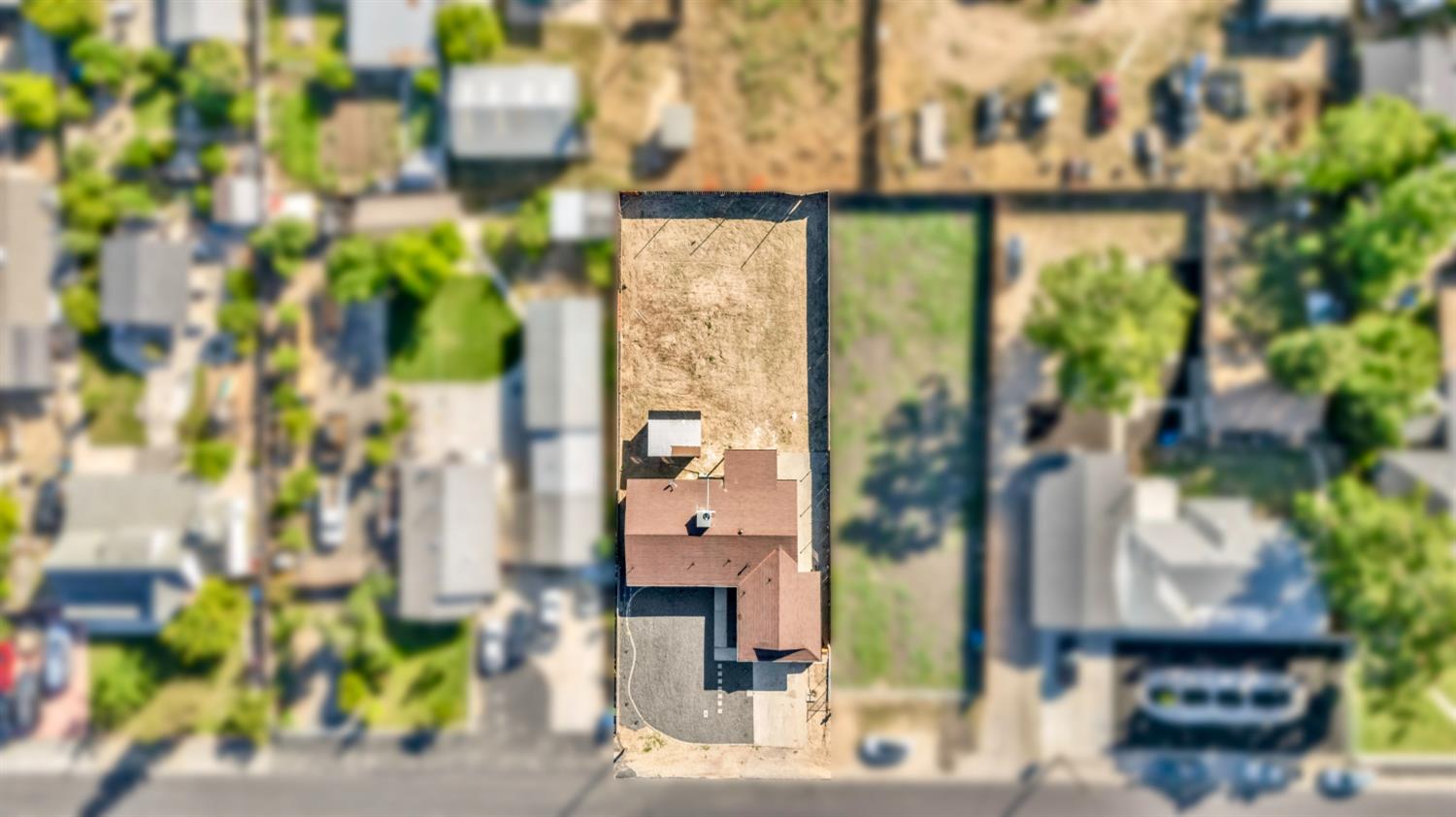913 9th St, Turlock, CA 95380