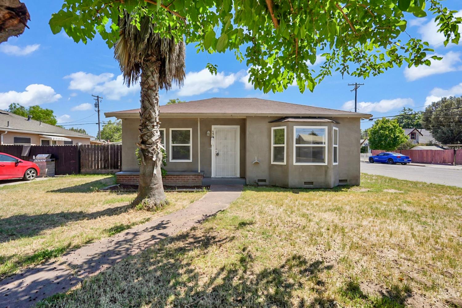 594 Park St, Turlock, CA 95380
