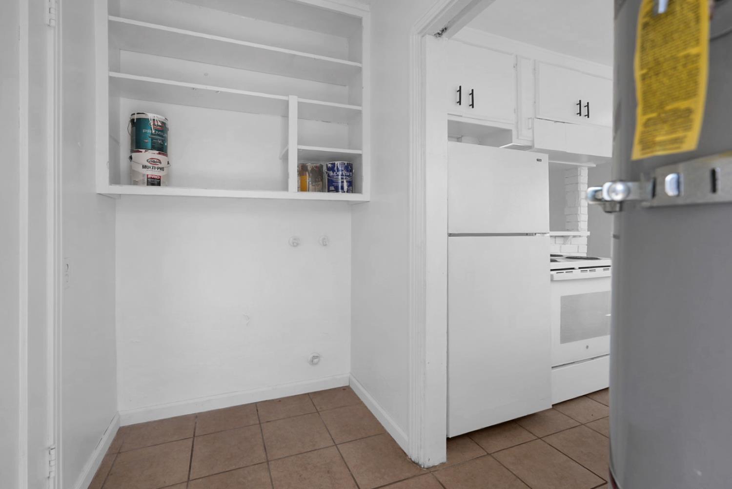 594 Park St, Turlock, CA 95380
