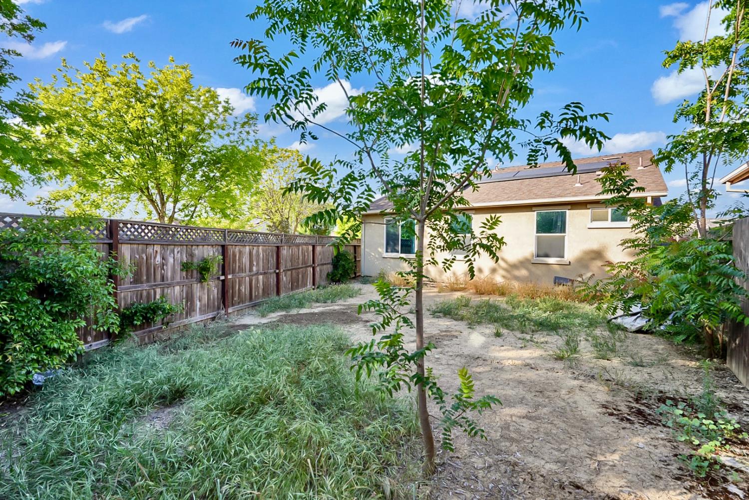 168 Lucca Dr, Newman, CA 95360