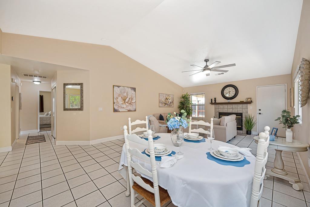 1578 E J, Oakdale, CA 95361