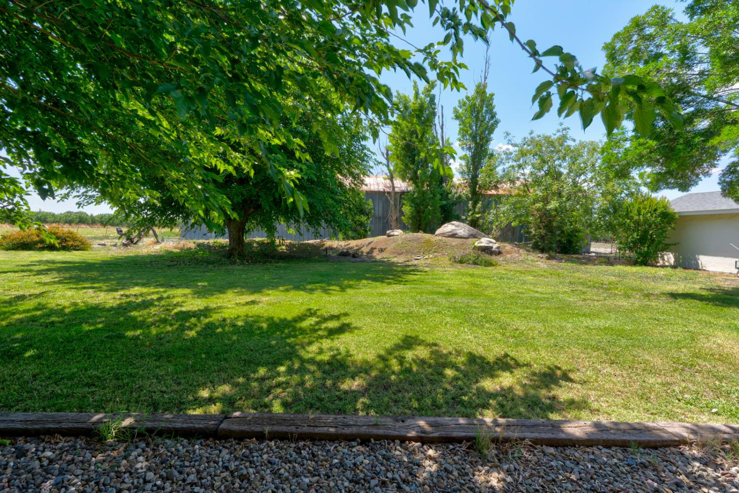 44671 Hobart Rd, Dos Palos, CA 93620