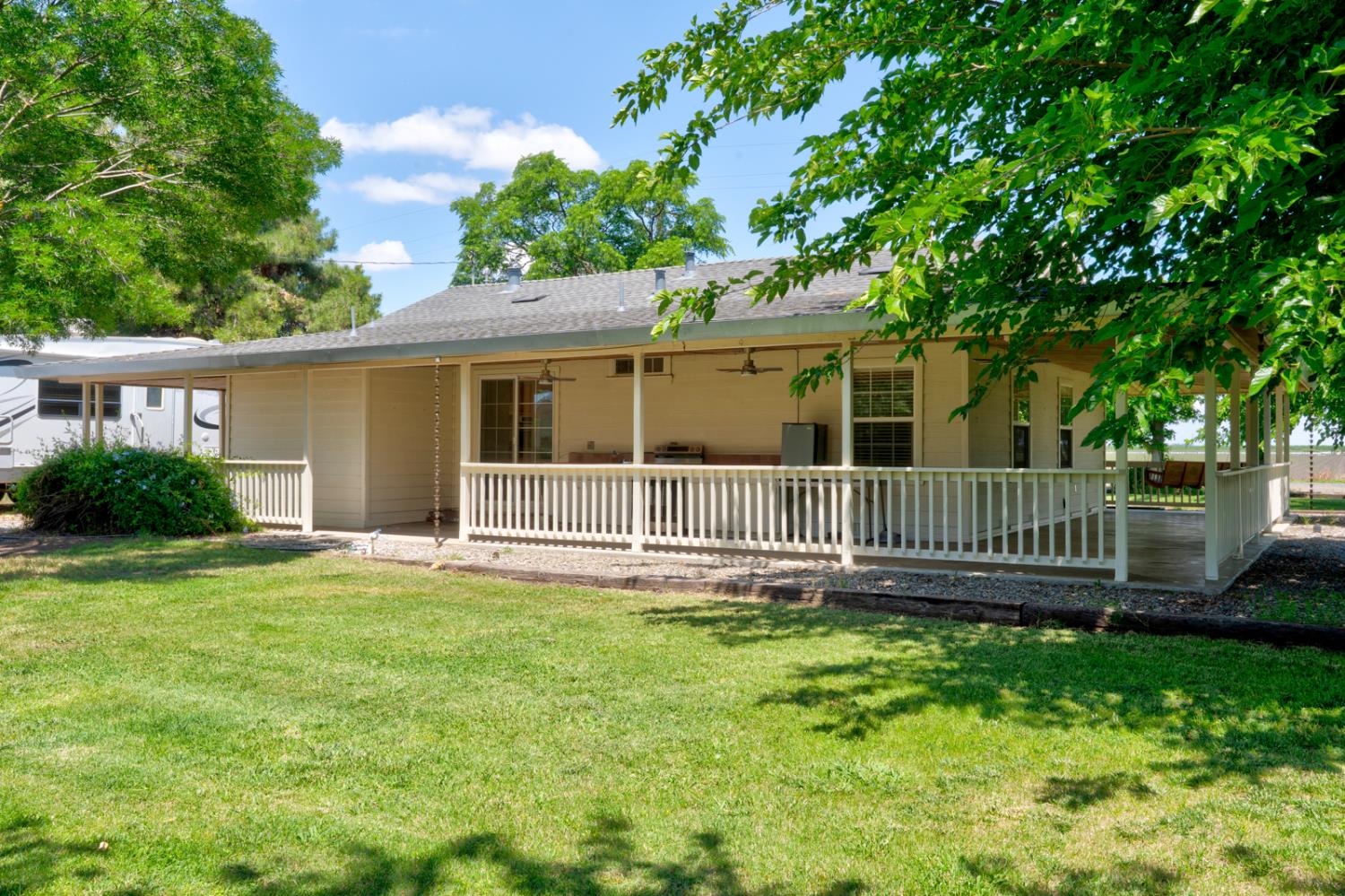 44671 Hobart Rd, Dos Palos, CA 93620