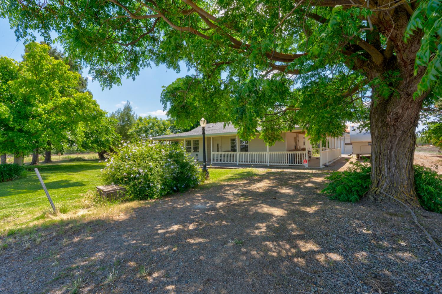44671 Hobart Rd, Dos Palos, CA 93620