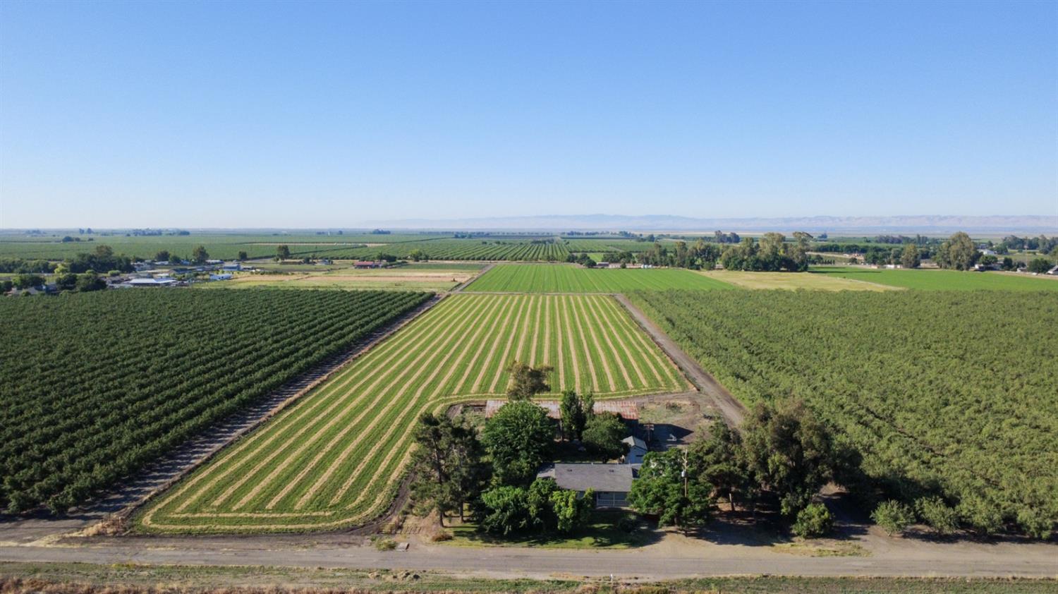 44671 Hobart Rd, Dos Palos, CA 93620