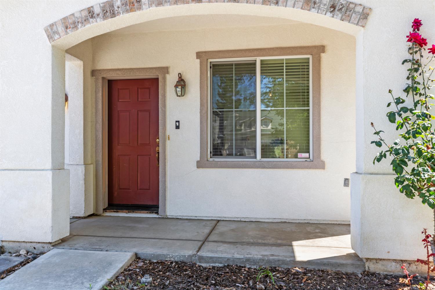 242 Greenhouse Way, Turlock, CA 95382