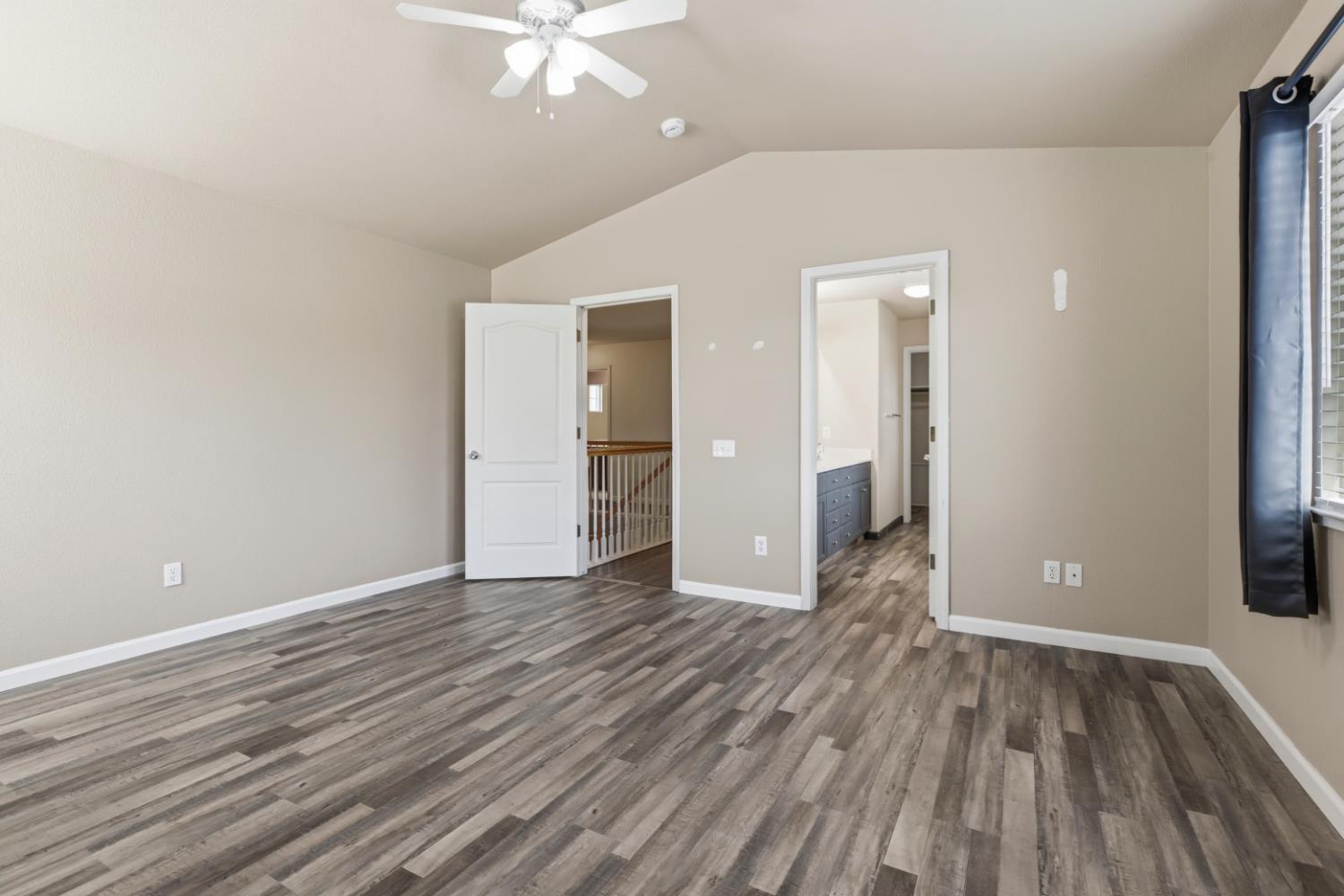 242 Greenhouse Way, Turlock, CA 95382