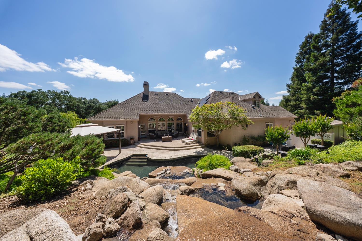 11318 Scarlet Oak Dr, Oakdale, CA 95361