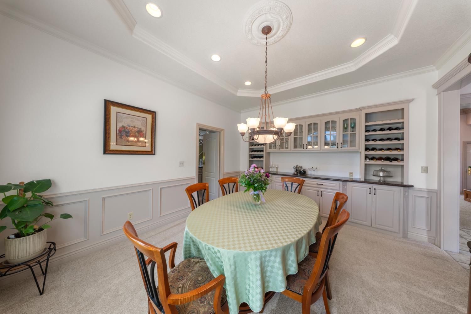 11318 Scarlet Oak Dr, Oakdale, CA 95361