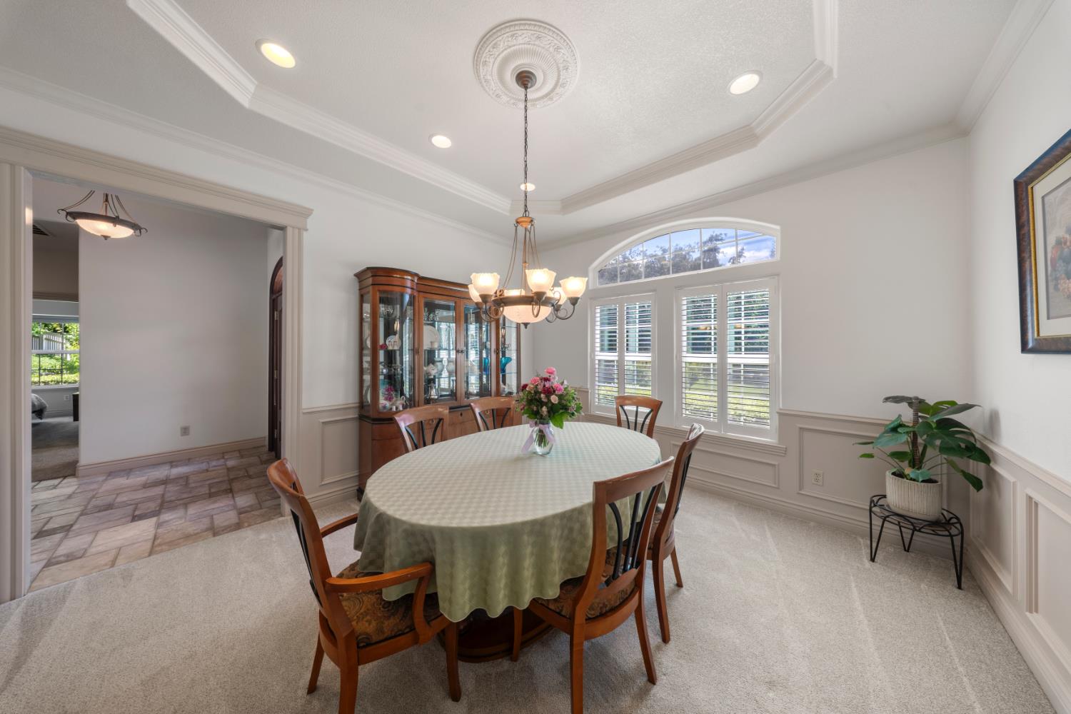 11318 Scarlet Oak Dr, Oakdale, CA 95361