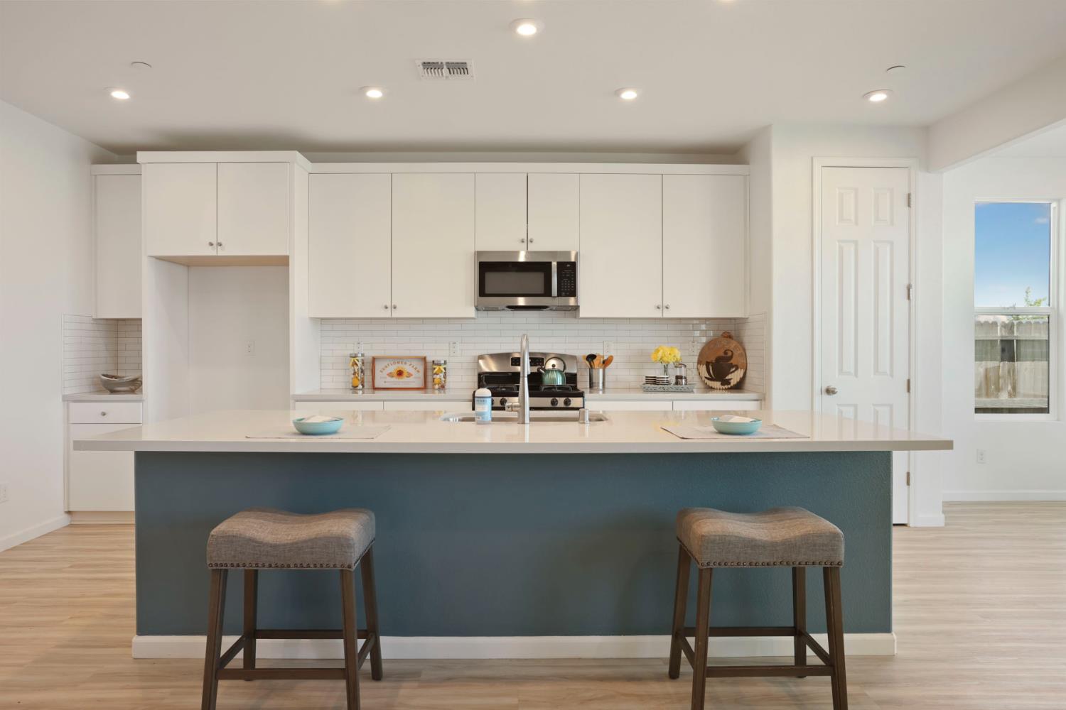 2008 Anders Ave, Manteca, CA 95337