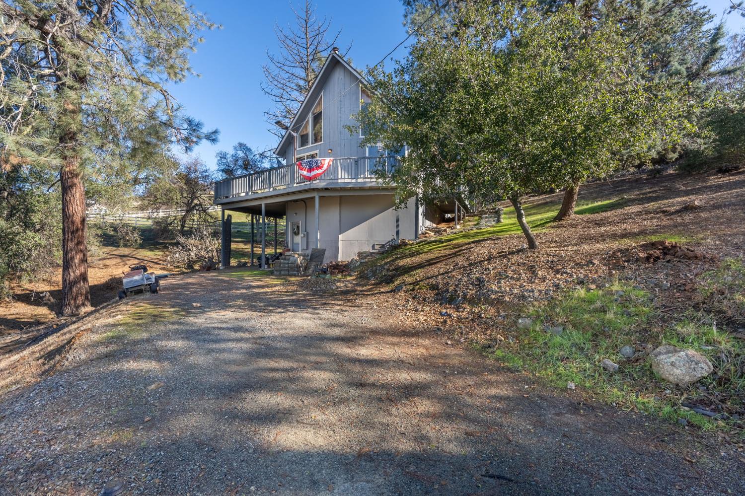 2423 Quail Hill Rd, Copperopolis, CA 95228