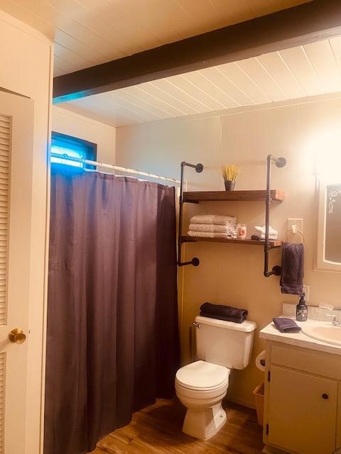 2423 Quail Hill Rd, Copperopolis, CA 95228