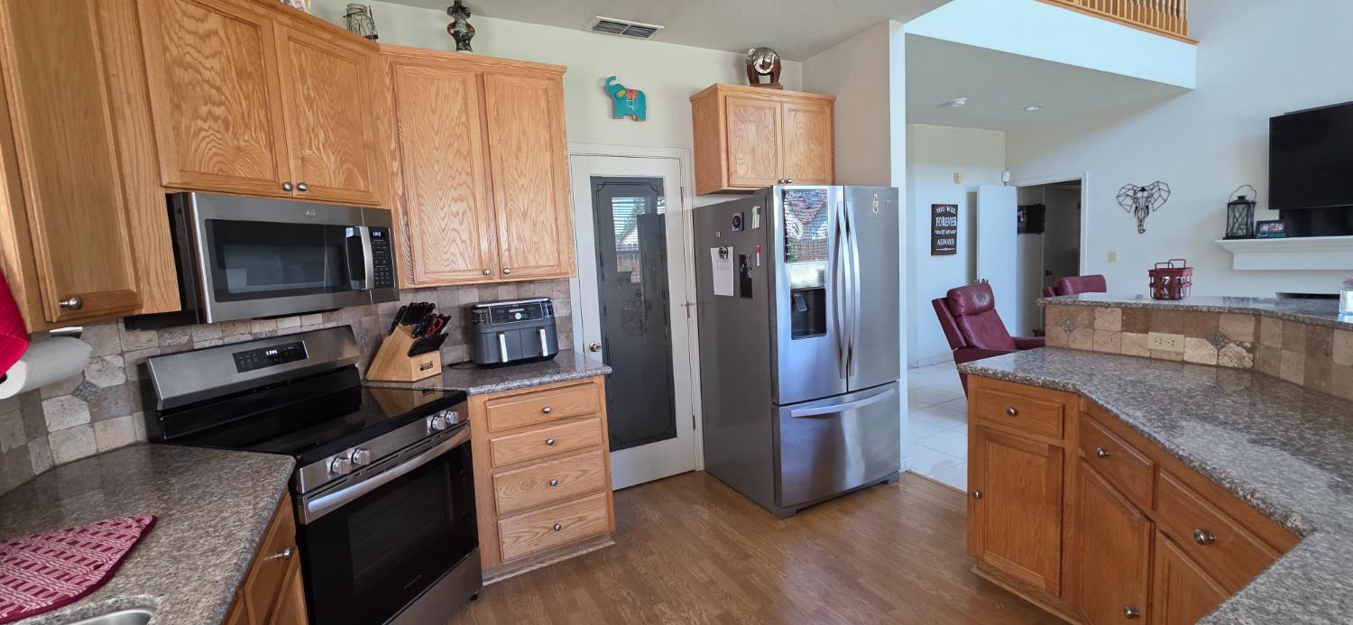 3413 Allan Adale Dr, Modesto, CA 95355