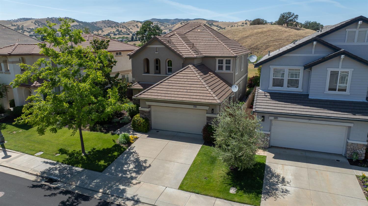 20761 Fairway Dr, Patterson, CA 95363