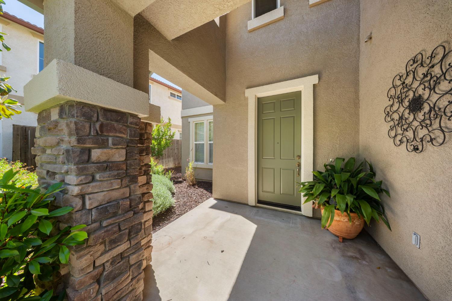 20761 Fairway Dr, Patterson, CA 95363