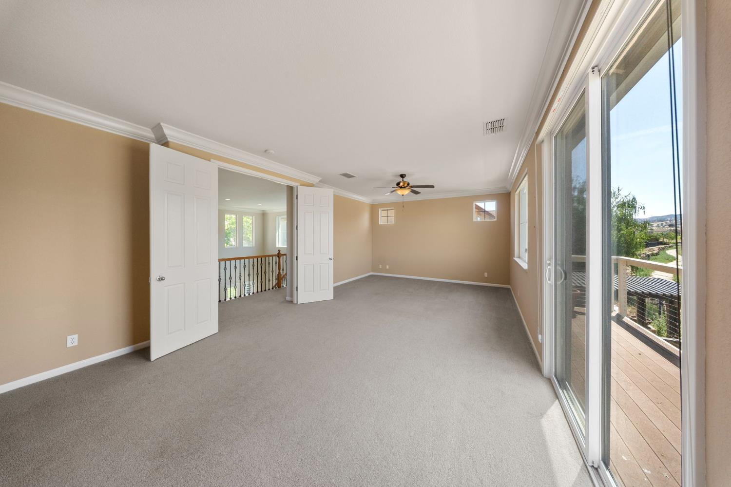 20761 Fairway Dr, Patterson, CA 95363