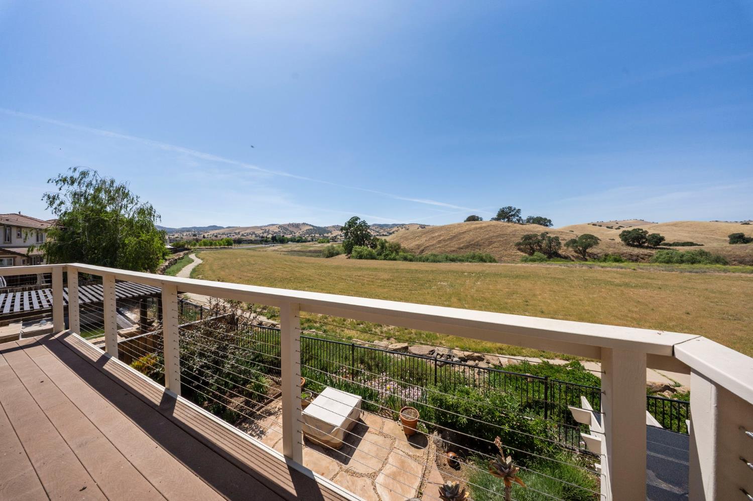 20761 Fairway Dr, Patterson, CA 95363