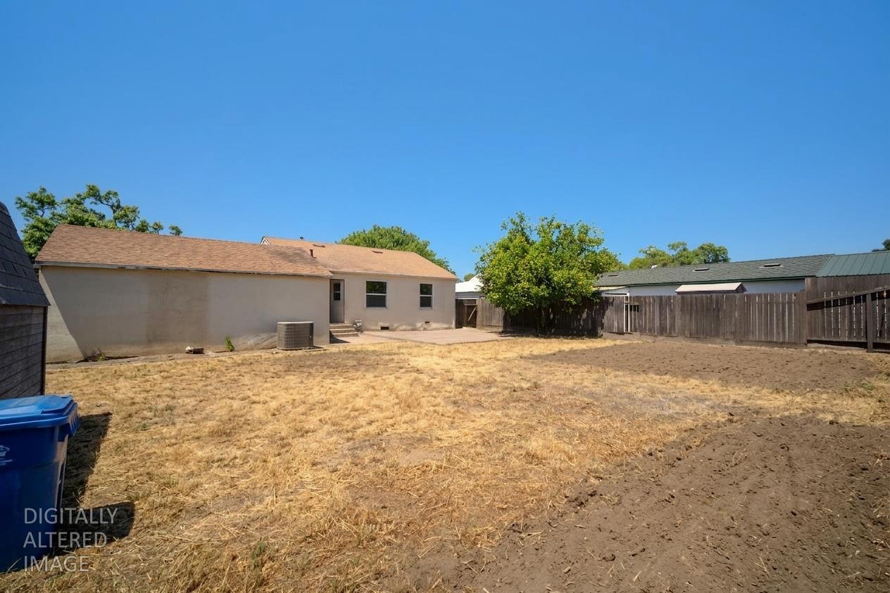 214 Ferguson Ave, Modesto, CA 95354