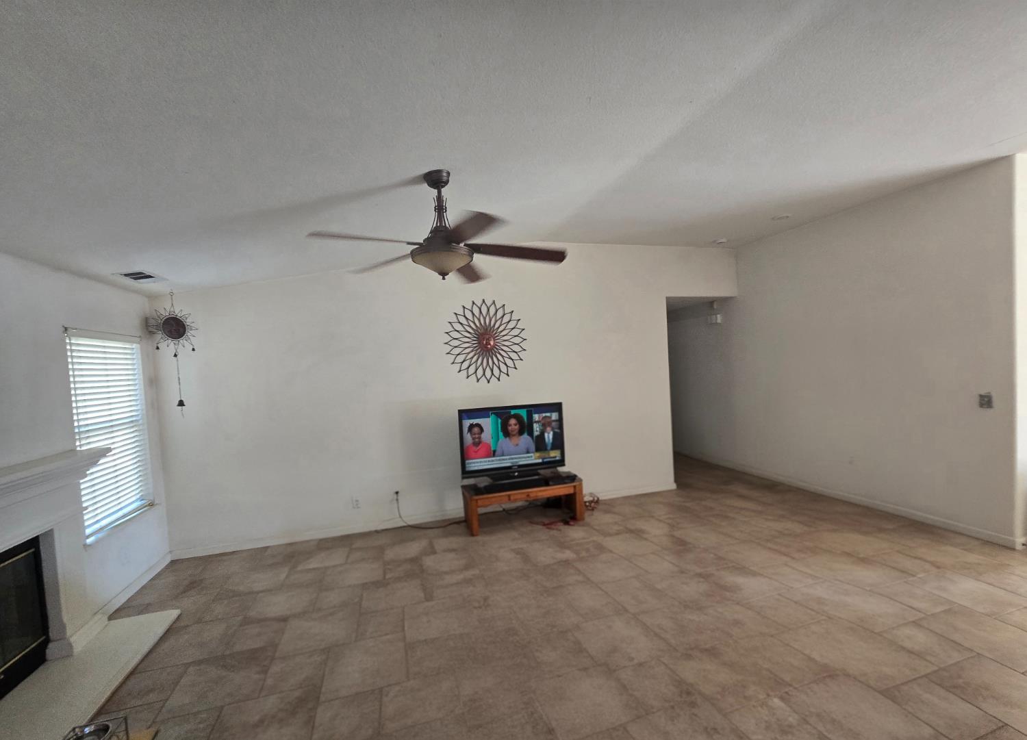 1613 Bay St, Los Banos, CA 93635