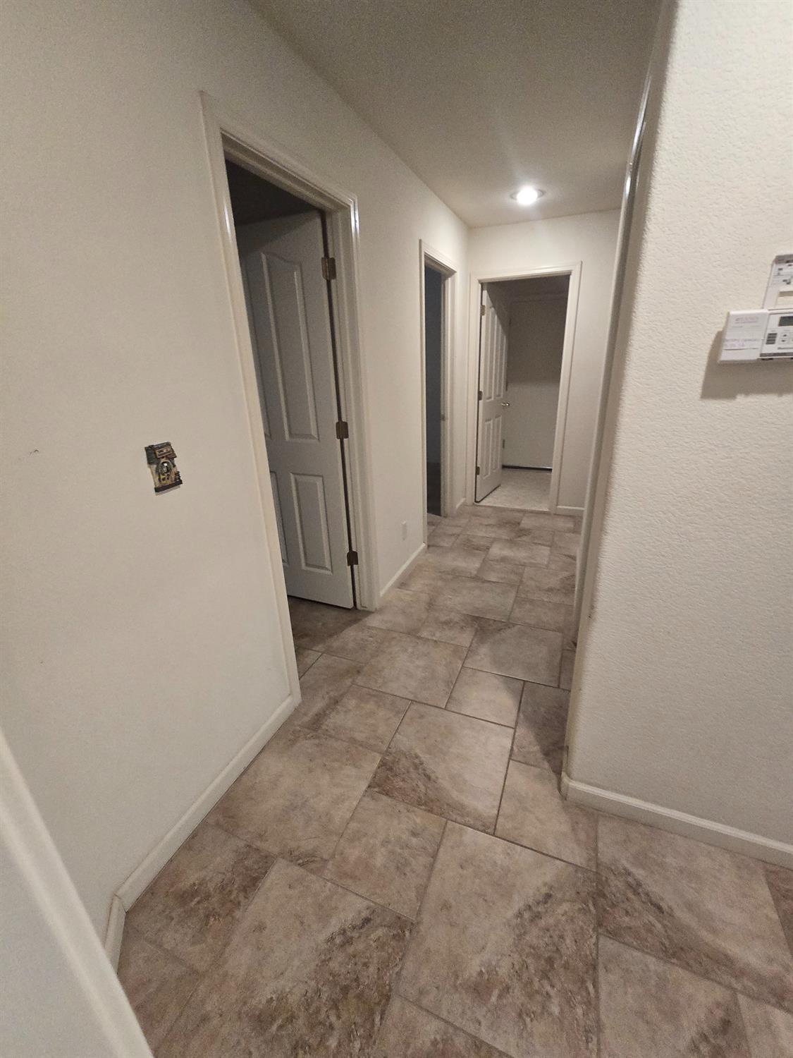 1613 Bay St, Los Banos, CA 93635