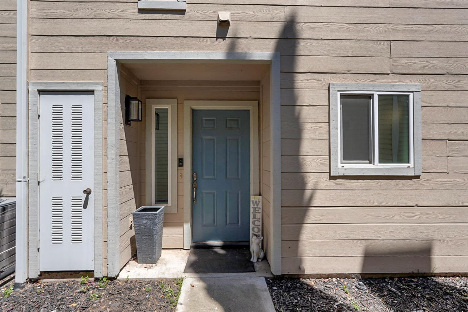 452 Benjamin Place, Manteca, CA 95337