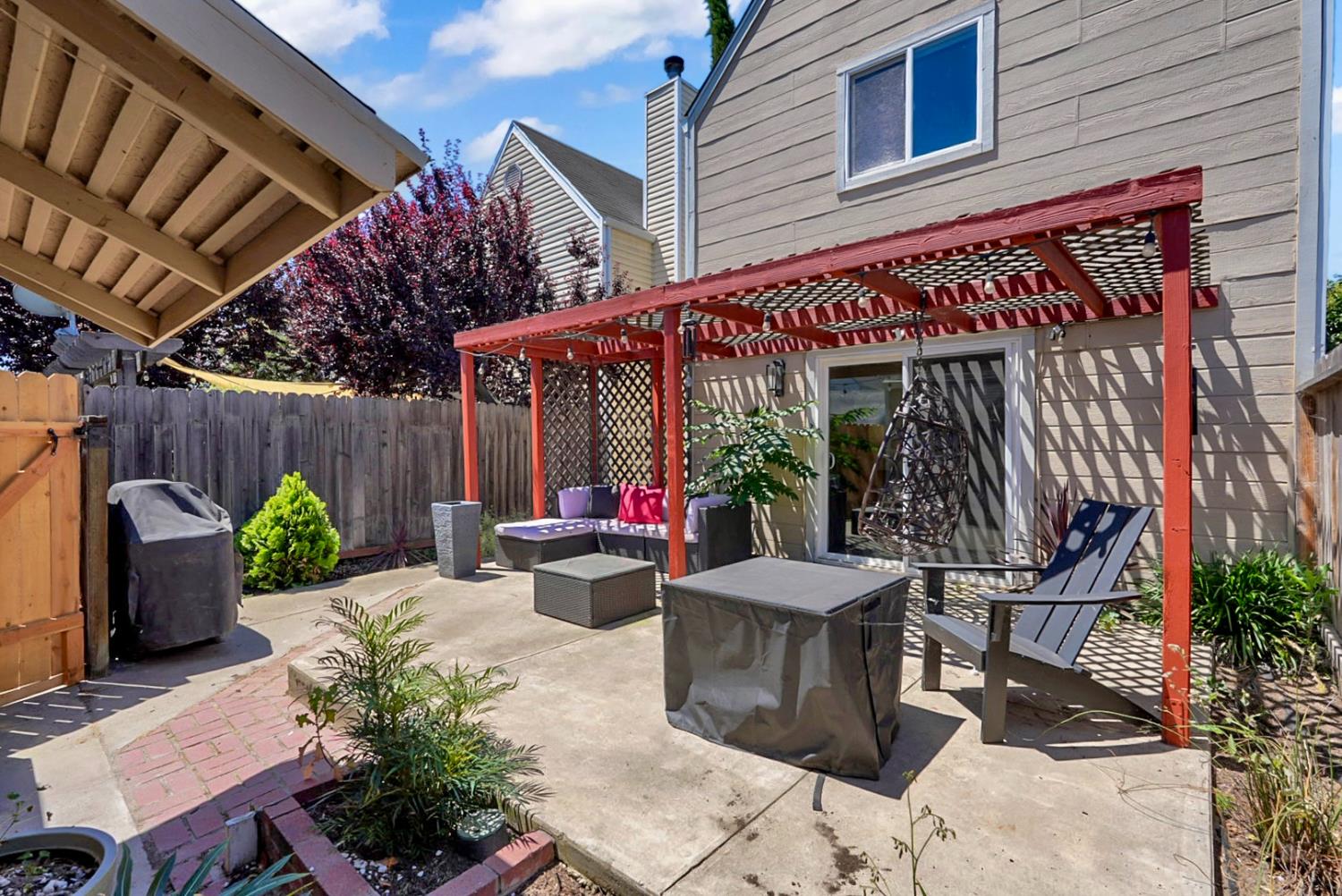 452 Benjamin Place, Manteca, CA 95337