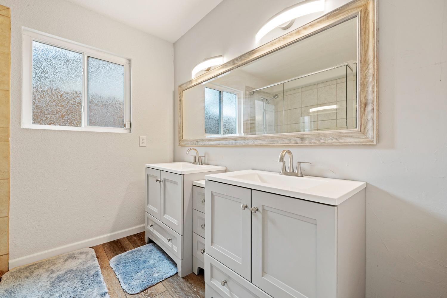2408 Seaglen Dr, Modesto, CA 95355
