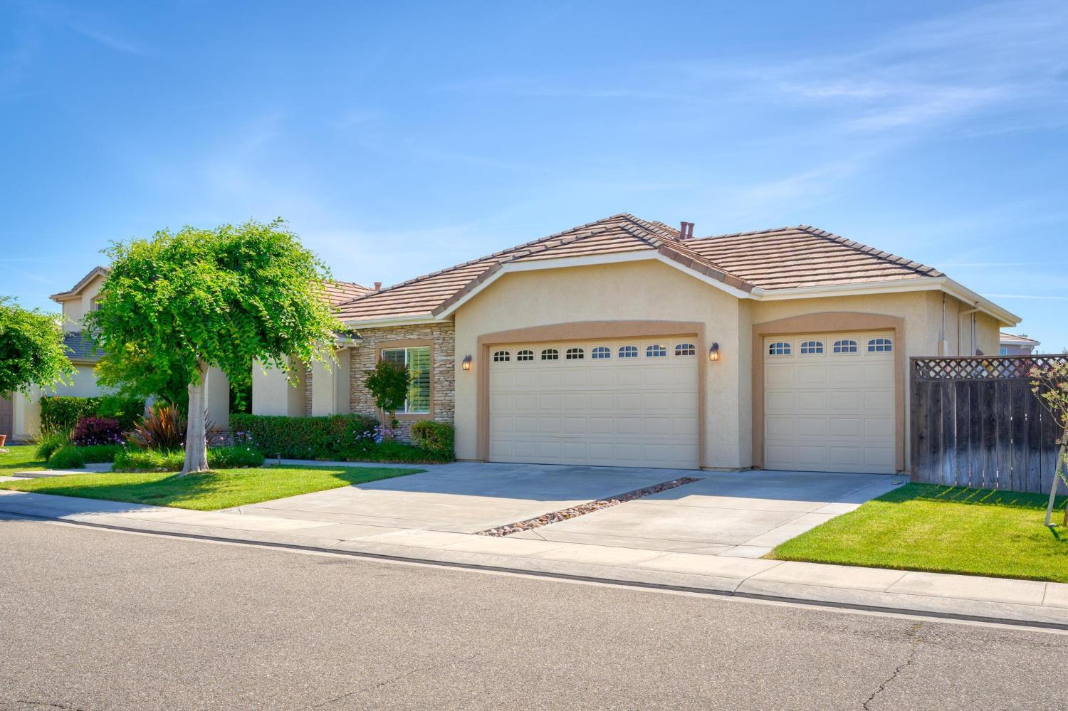 1616 Langum Way, Manteca, CA 95337