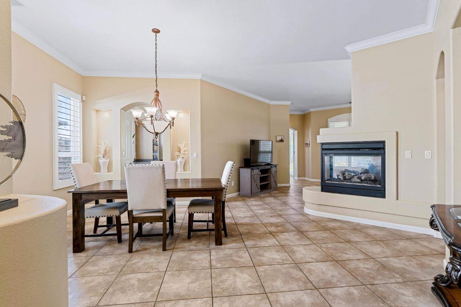 1616 Langum Way, Manteca, CA 95337