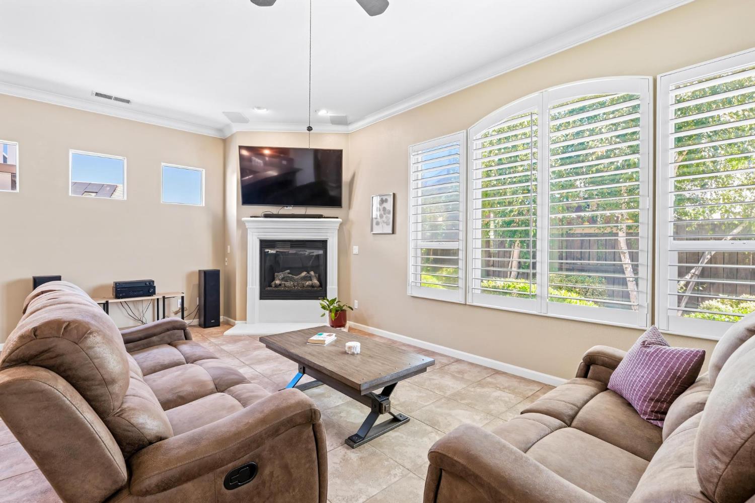 1616 Langum Way, Manteca, CA 95337