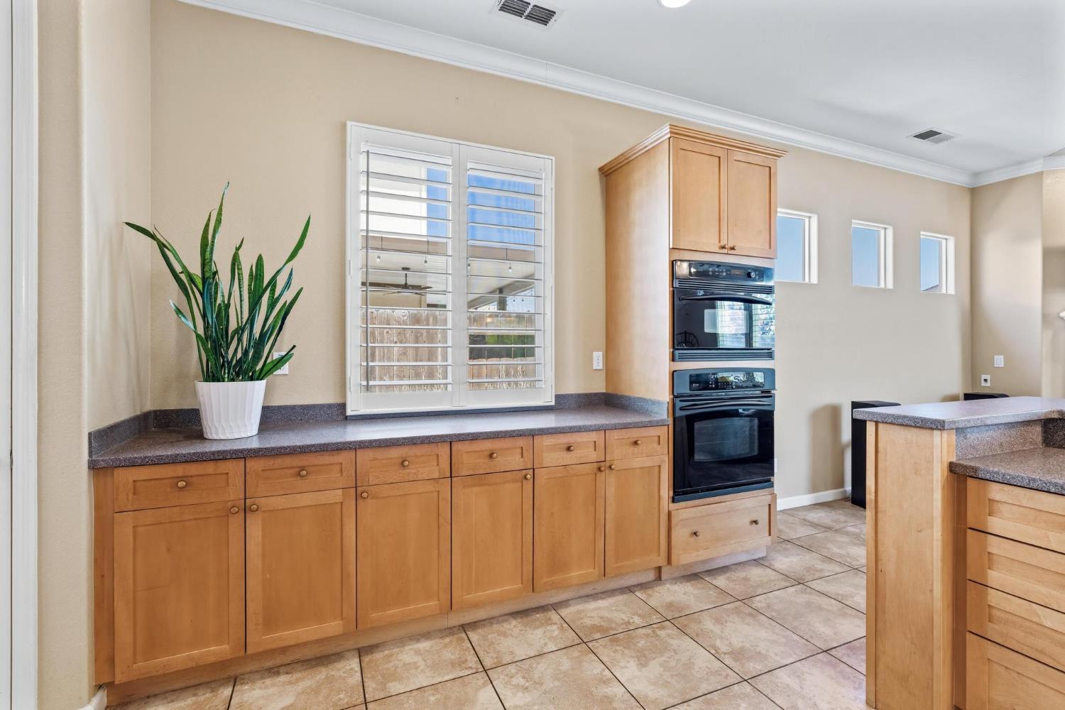 1616 Langum Way, Manteca, CA 95337