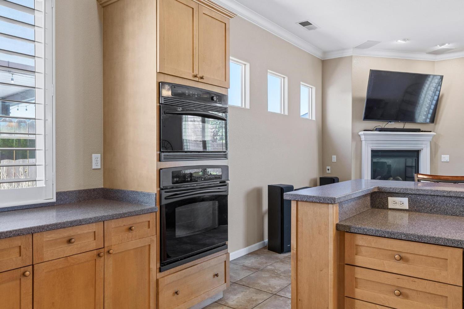 1616 Langum Way, Manteca, CA 95337