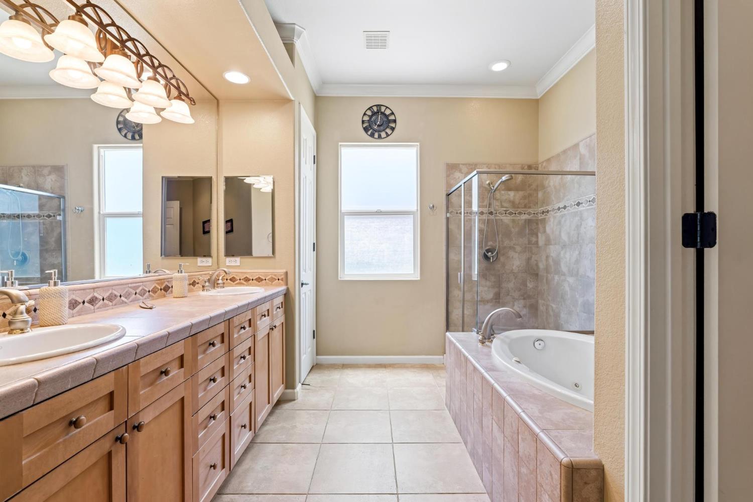 1616 Langum Way, Manteca, CA 95337