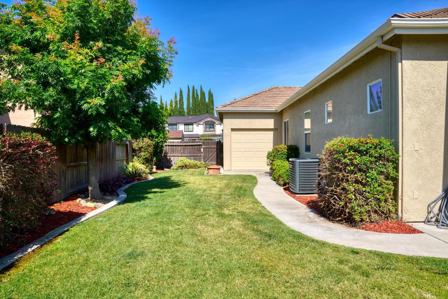 1616 Langum Way, Manteca, CA 95337