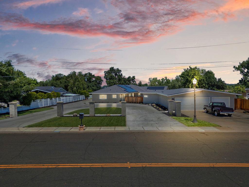 6950 Arrowwood Dr, Riverbank, CA 95367