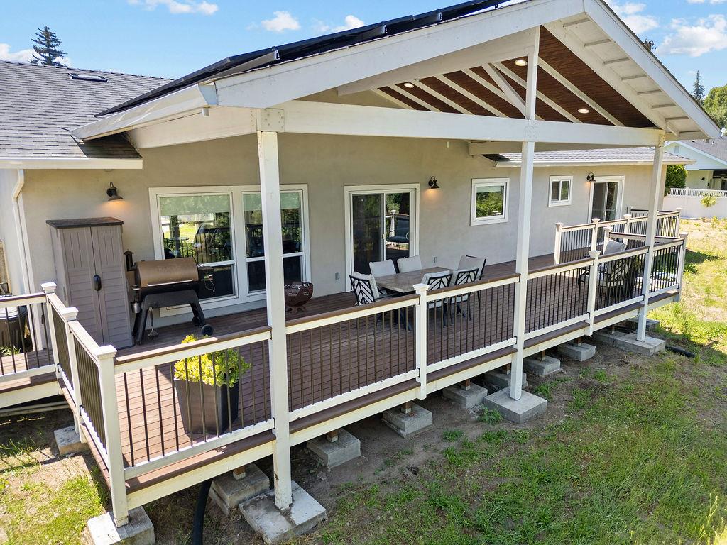 6950 Arrowwood Dr, Riverbank, CA 95367