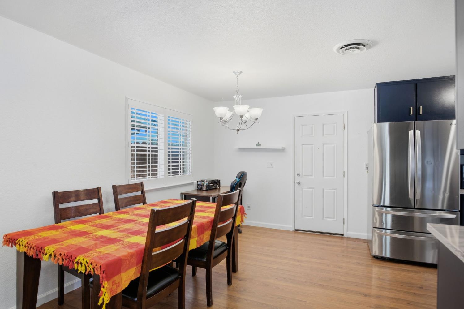 1308 Basil Ct, Newman, CA 95360