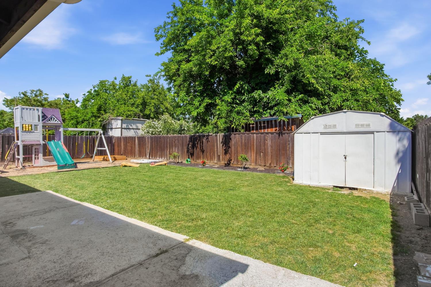 1308 Basil Ct, Newman, CA 95360