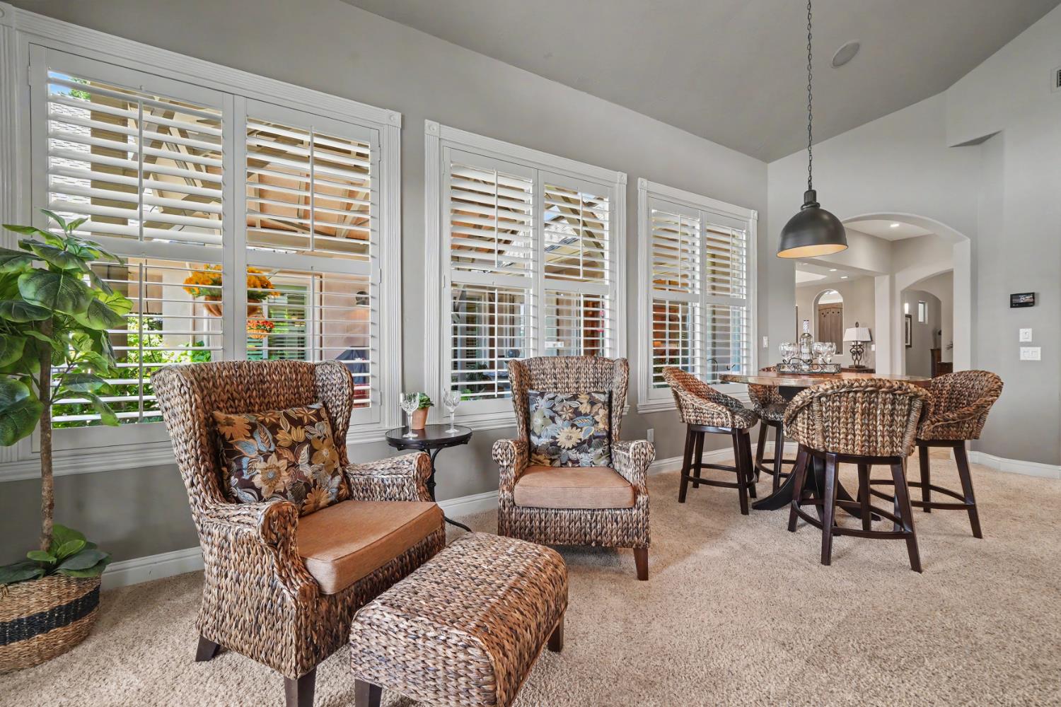 2086 Oak Creek Dr #1, Copperopolis, CA 95228