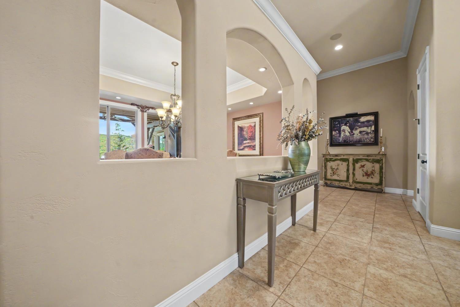 2086 Oak Creek Dr #1, Copperopolis, CA 95228