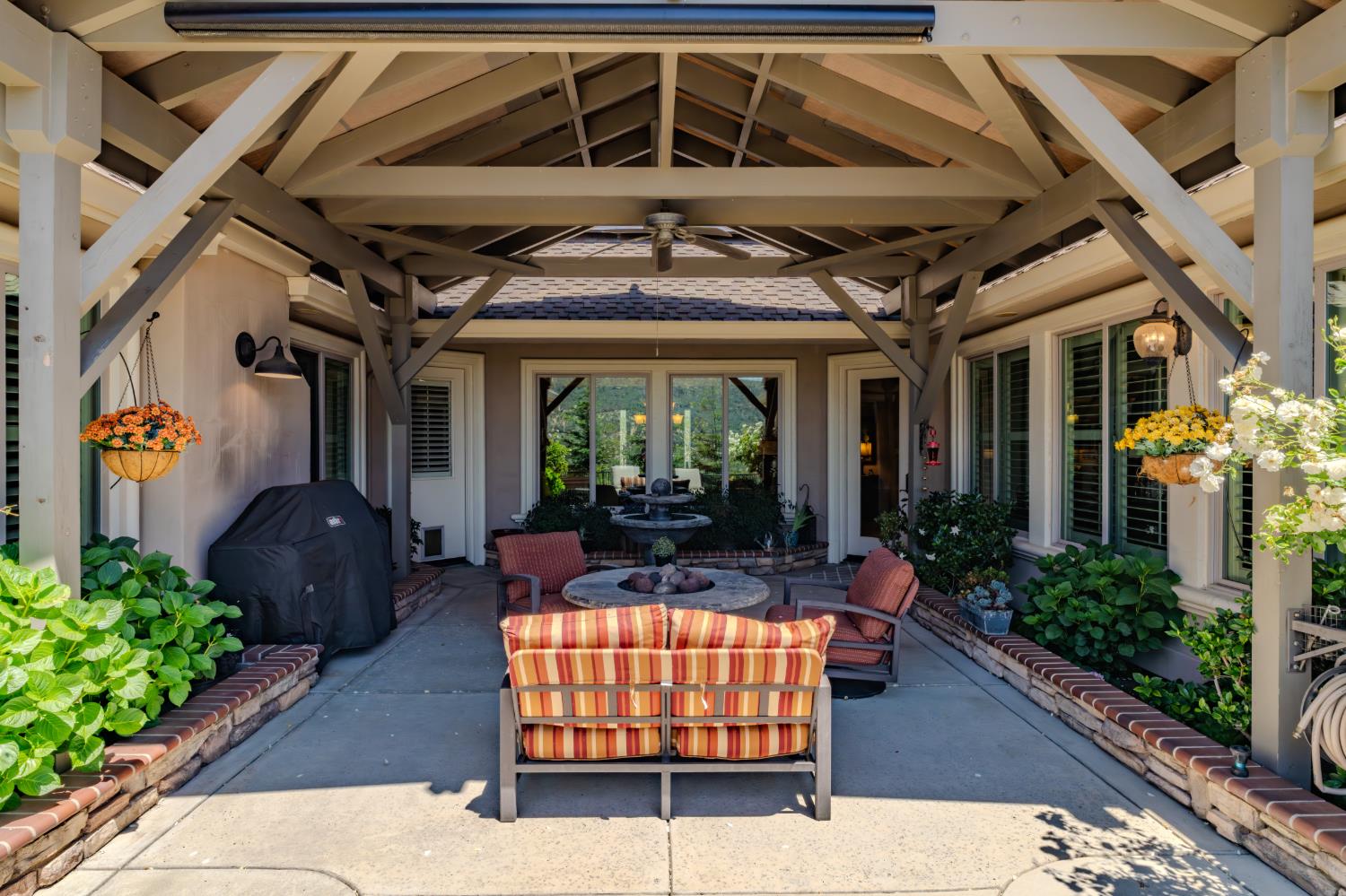 2086 Oak Creek Dr #1, Copperopolis, CA 95228