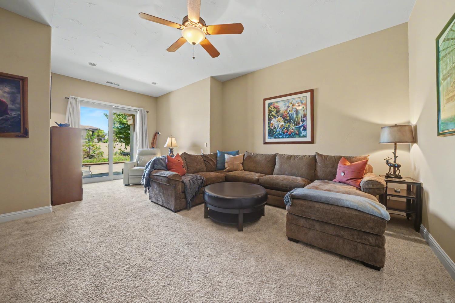 2086 Oak Creek Dr #1, Copperopolis, CA 95228
