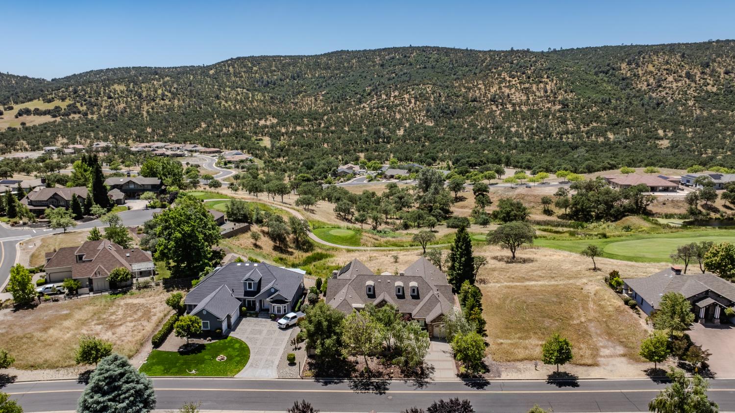 2086 Oak Creek Dr #1, Copperopolis, CA 95228