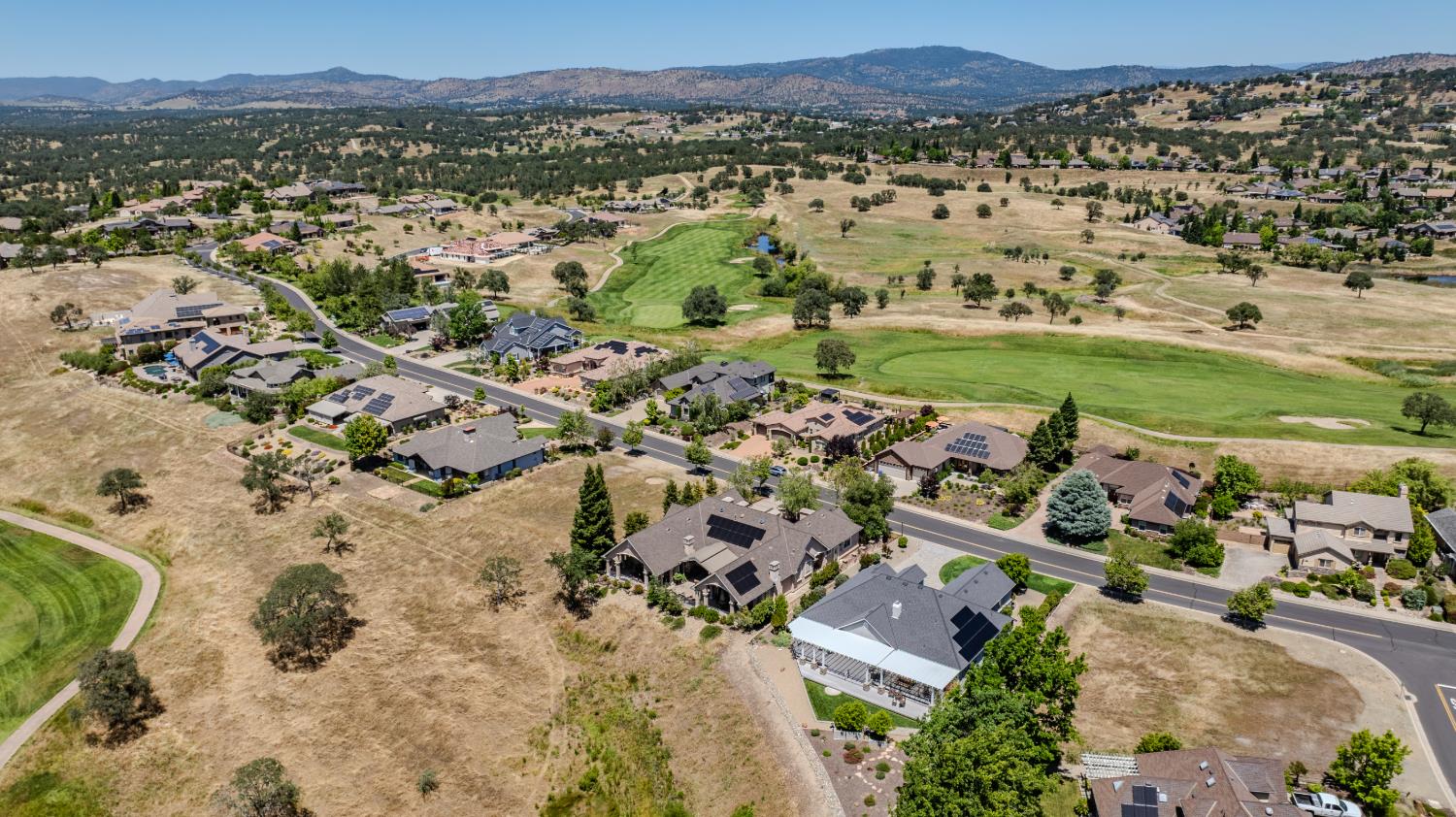 2086 Oak Creek Dr #1, Copperopolis, CA 95228