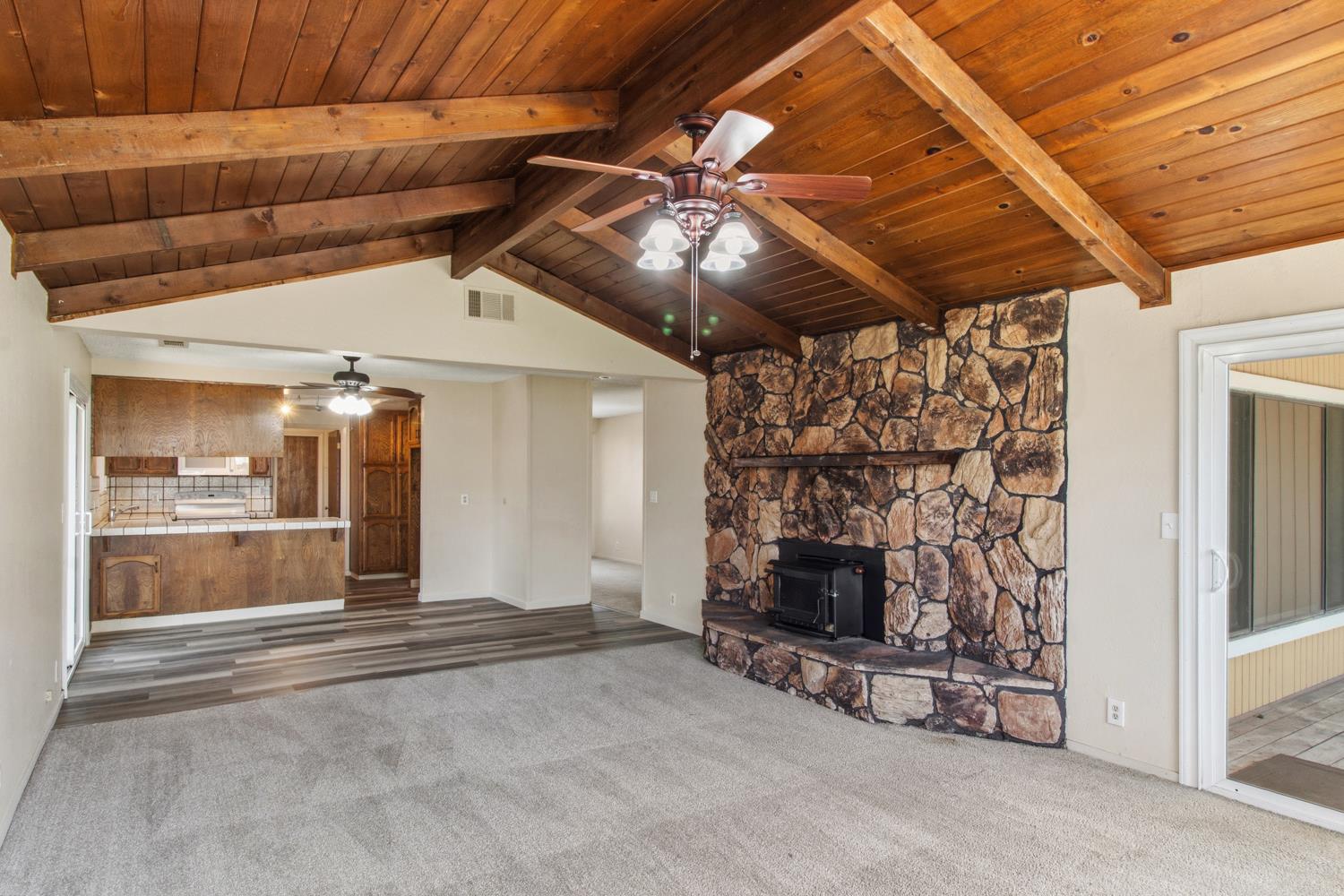1246 Paseo Redondo Dr, Merced, CA 95348